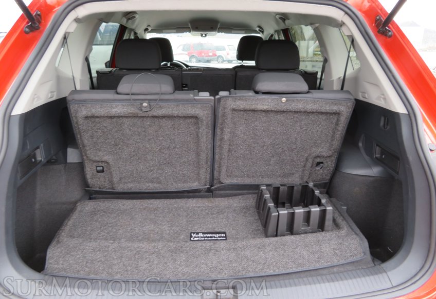 2019 Volkswagen Tiguan - Image 30