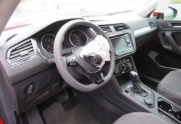2019 Volkswagen Tiguan - Image 20