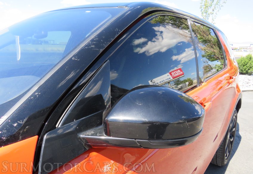 2017 Land Rover Discovery Sport - Image 13