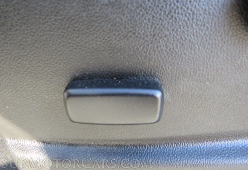 2019 Chevrolet Colorado - Image 38