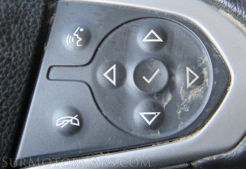 2019 Chevrolet Colorado - Image 32