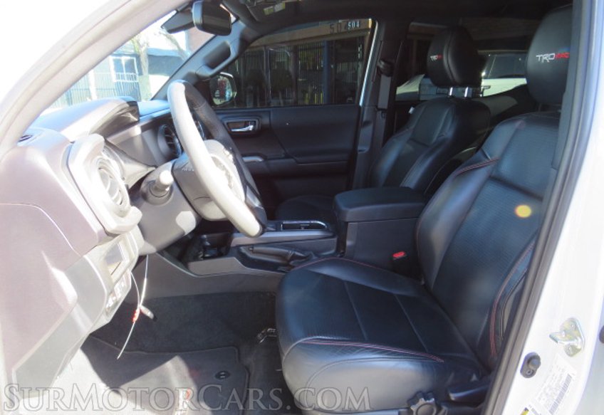 2019 Toyota Tacoma 4WD - Image 30