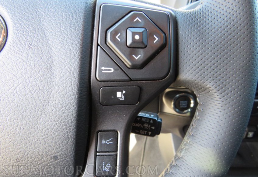 2019 Toyota Tacoma 4WD - Image 42