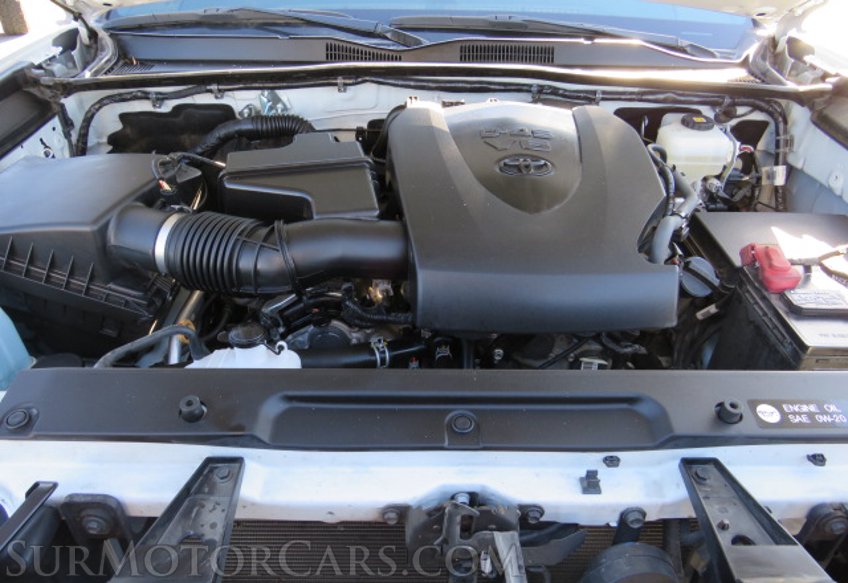 2019 Toyota Tacoma 4WD - Image 61