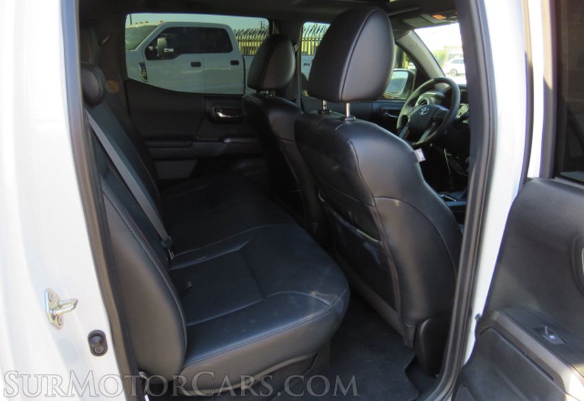 2019 Toyota Tacoma 4WD - Image 38