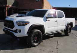 2019 Toyota Tacoma 4WD - Image 2