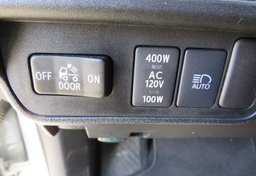 2019 Toyota Tacoma 4WD - Image 52