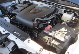 2019 Toyota Tacoma 4WD - Image 60