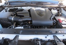 2019 Toyota Tacoma 4WD - Image 61