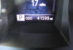 2019 Toyota Tacoma 4WD - Image 40