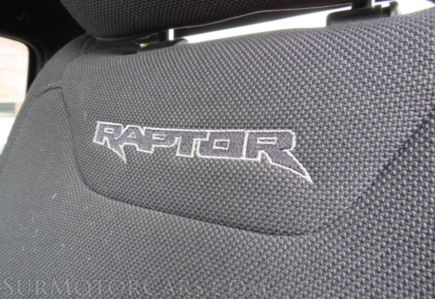 2019 Ford F-150 - Image 32