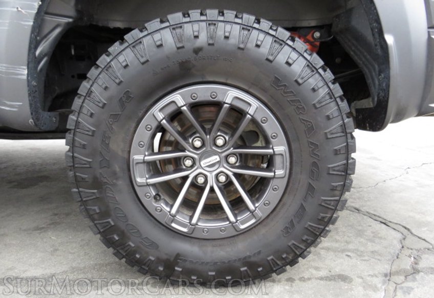 2019 Ford F-150 - Image 19