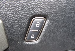 2019 Ford F-150 - Image 42