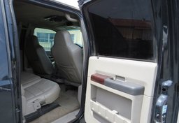 2008 Ford Super Duty F-250 SRW - Image 22