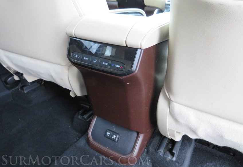 2021 Toyota Highlander - Image 46