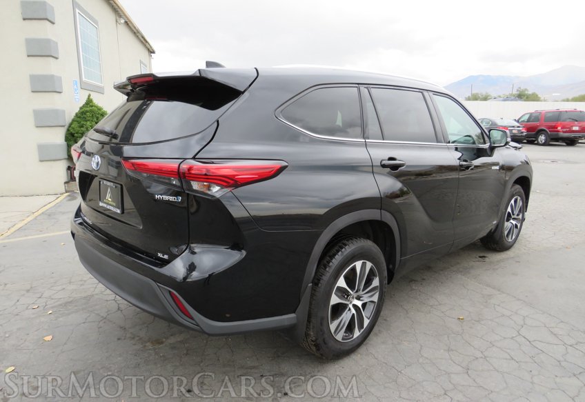 2021 Toyota Highlander - Image 7