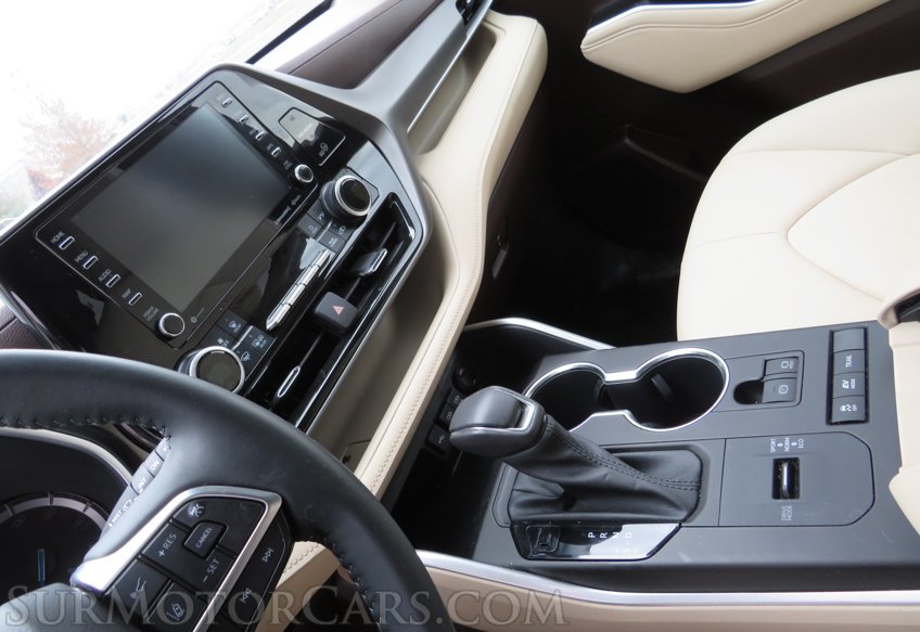 2021 Toyota Highlander - Image 44