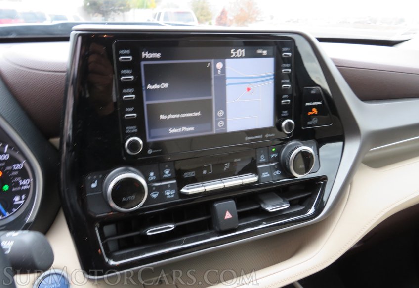 2021 Toyota Highlander - Image 43