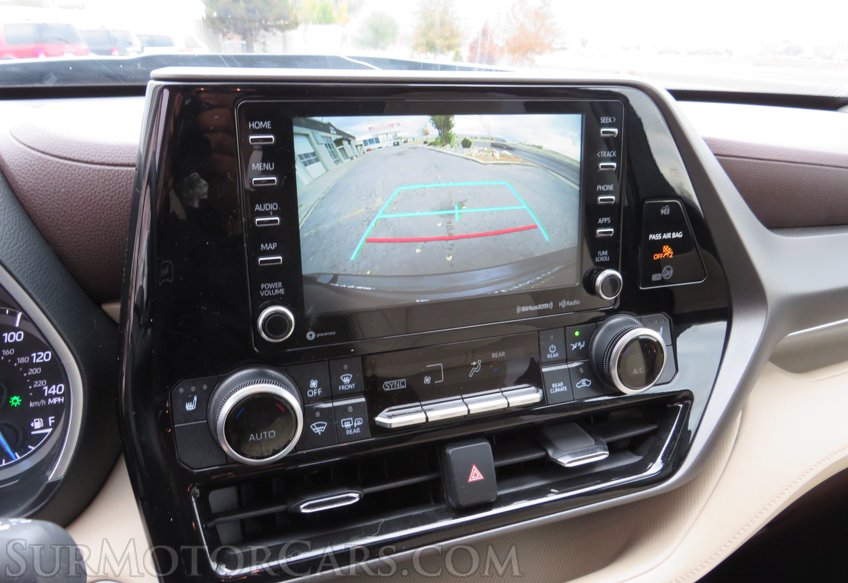 2021 Toyota Highlander - Image 39