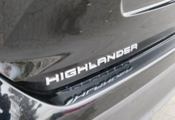2021 Toyota Highlander - Image 20