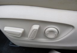 2021 Toyota Highlander - Image 49