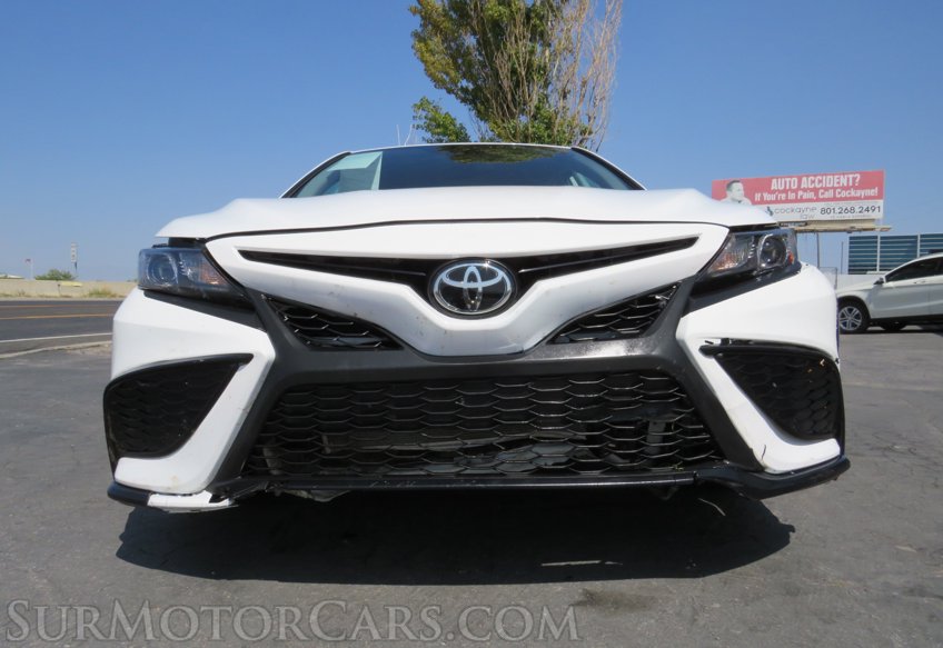 2021 Toyota Camry - Image 13