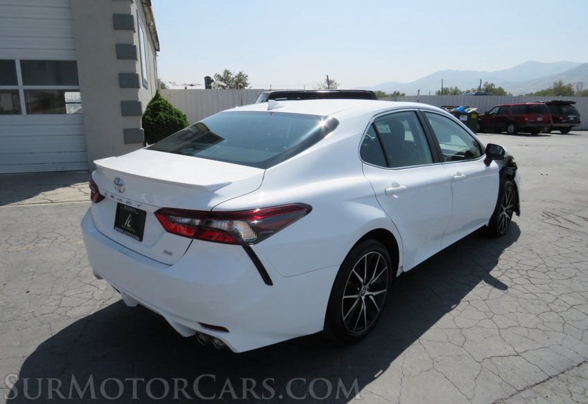2021 Toyota Camry - Image 7