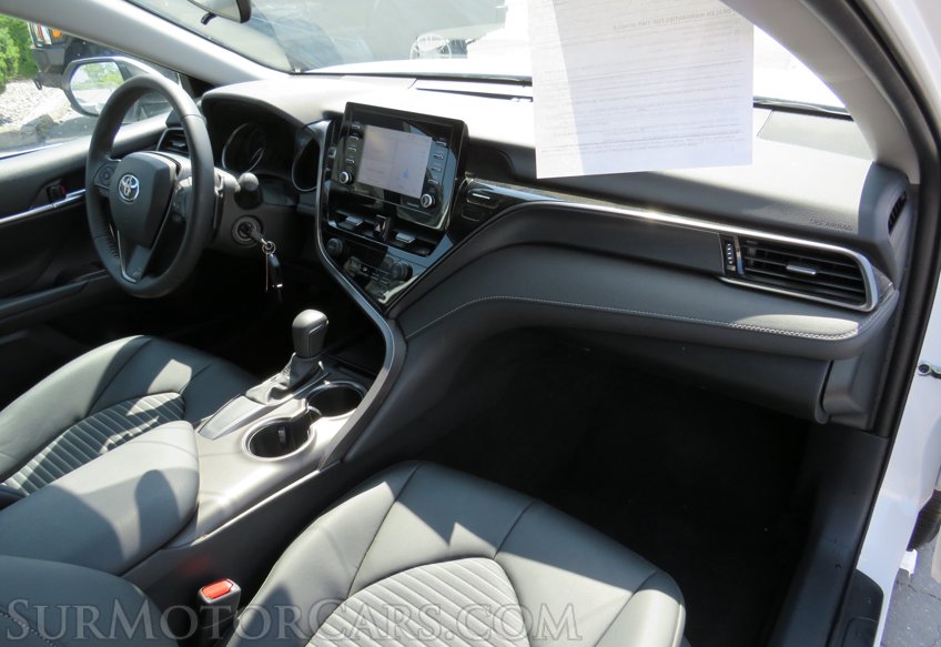 2021 Toyota Camry - Image 23