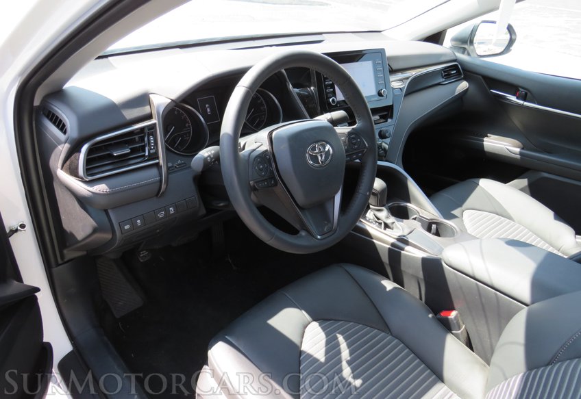 2021 Toyota Camry - Image 24