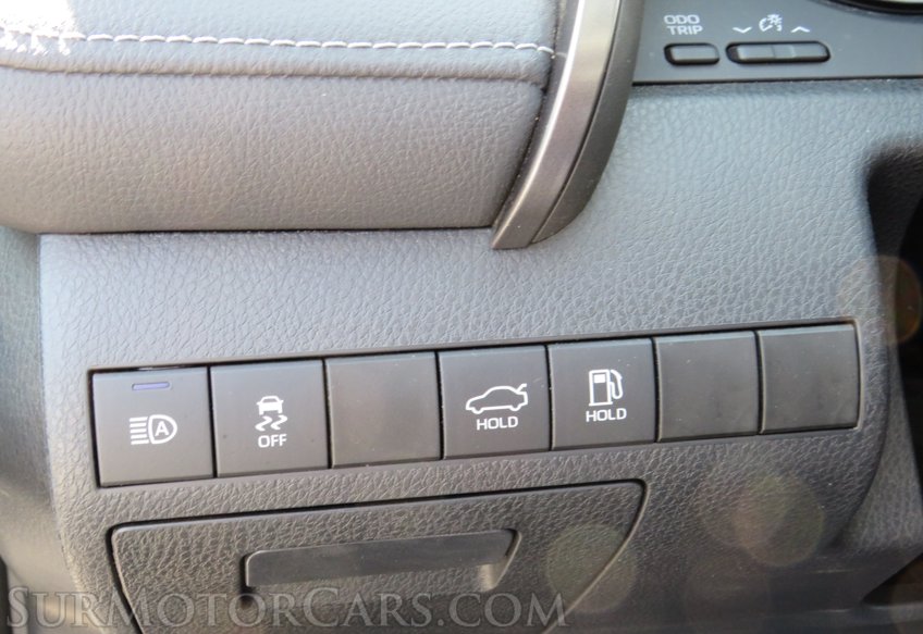 2021 Toyota Camry - Image 43