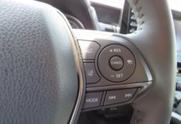 2021 Toyota Camry - Image 30