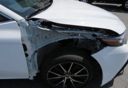 2021 Toyota Camry - Image 17