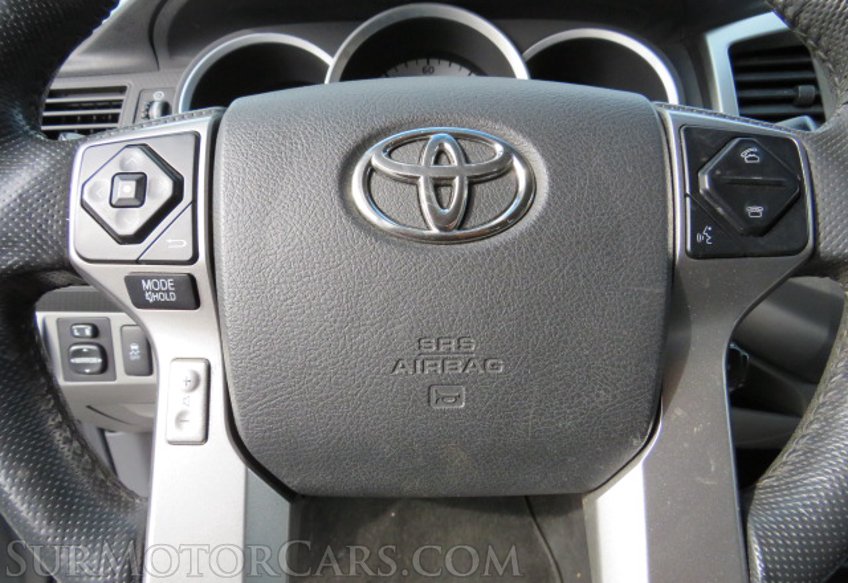 2015 Toyota Tacoma - Image 30
