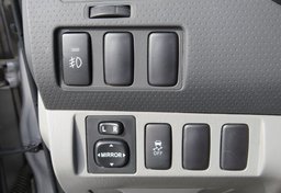 2015 Toyota Tacoma - Image 40