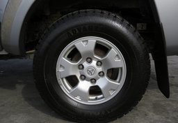 2015 Toyota Tacoma - Image 47