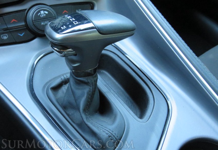 2019 Dodge Challenger - Image 35