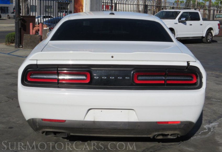 2019 Dodge Challenger - Image 12