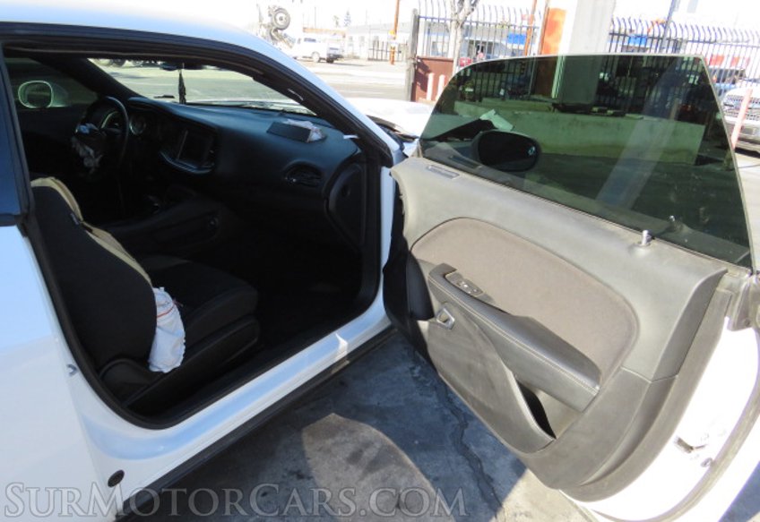 2019 Dodge Challenger - Image 22