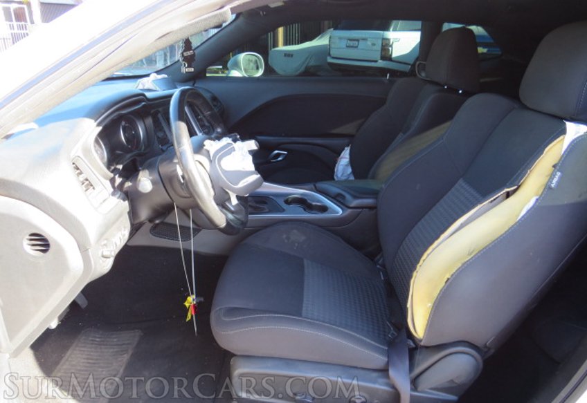 2019 Dodge Challenger - Image 25