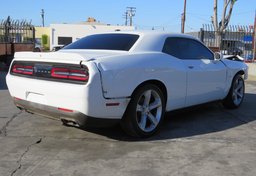 2019 Dodge Challenger - Image 7