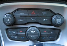 2019 Dodge Challenger - Image 34