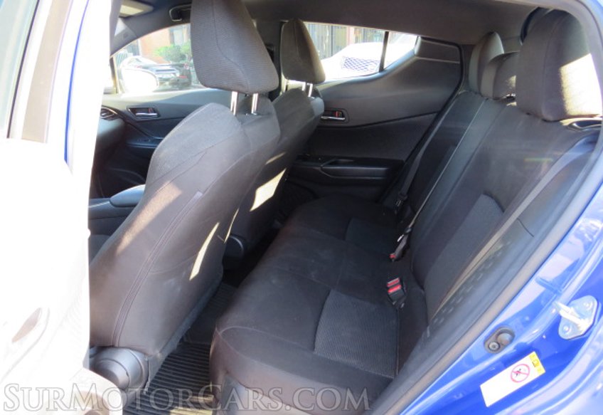 2019 Toyota C-HR - Image 30