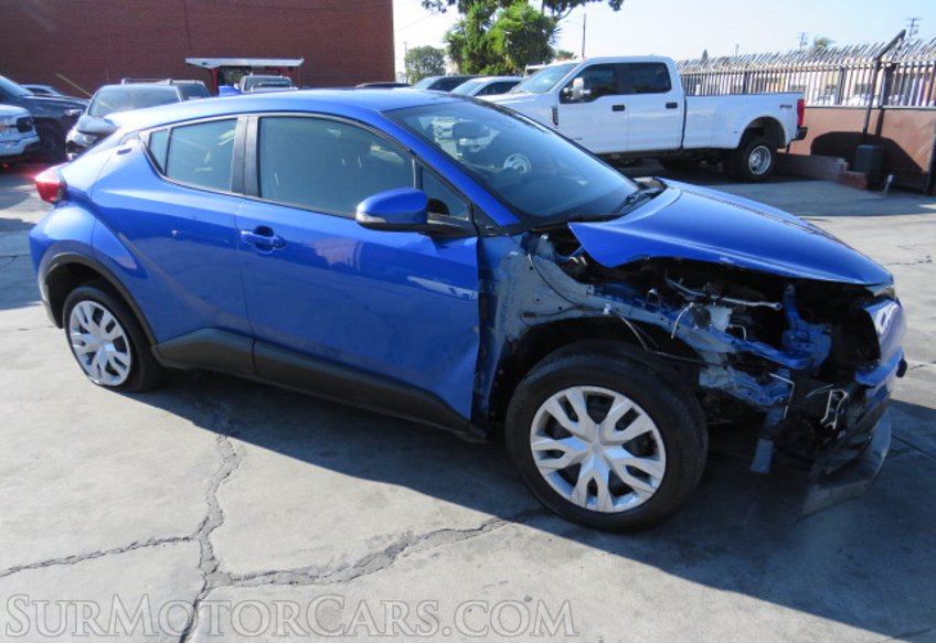 2019 Toyota C-HR - Image 2