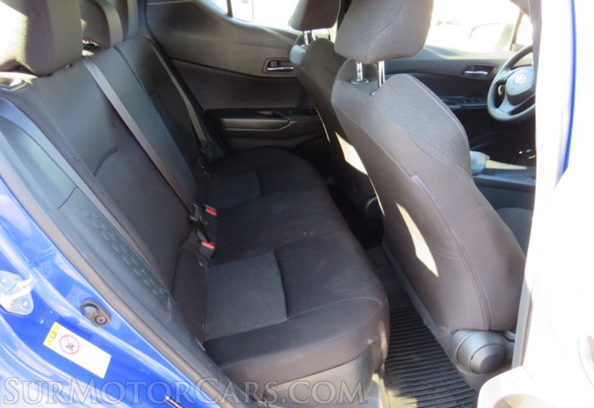 2019 Toyota C-HR - Image 29