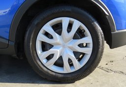 2019 Toyota C-HR - Image 17