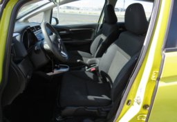 2016 Honda FIT EX - Image 21