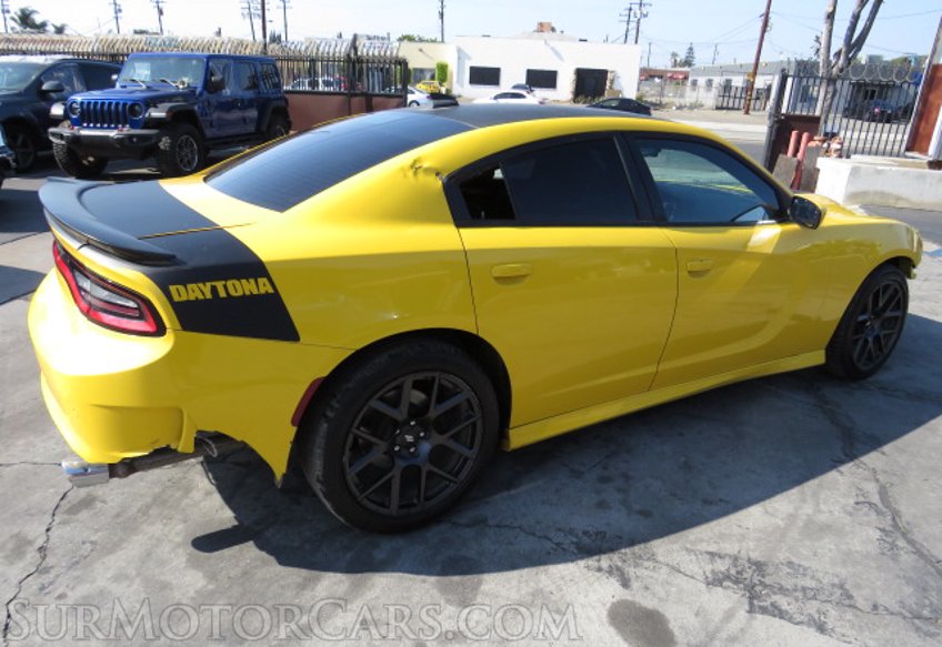 2017 Dodge Charger - Image 9