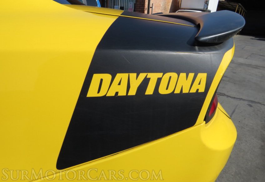 2017 Dodge Charger - Image 16