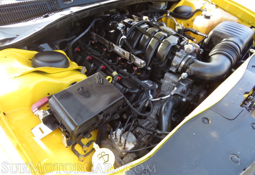 2017 Dodge Charger - Image 18