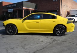 2017 Dodge Charger - Image 6